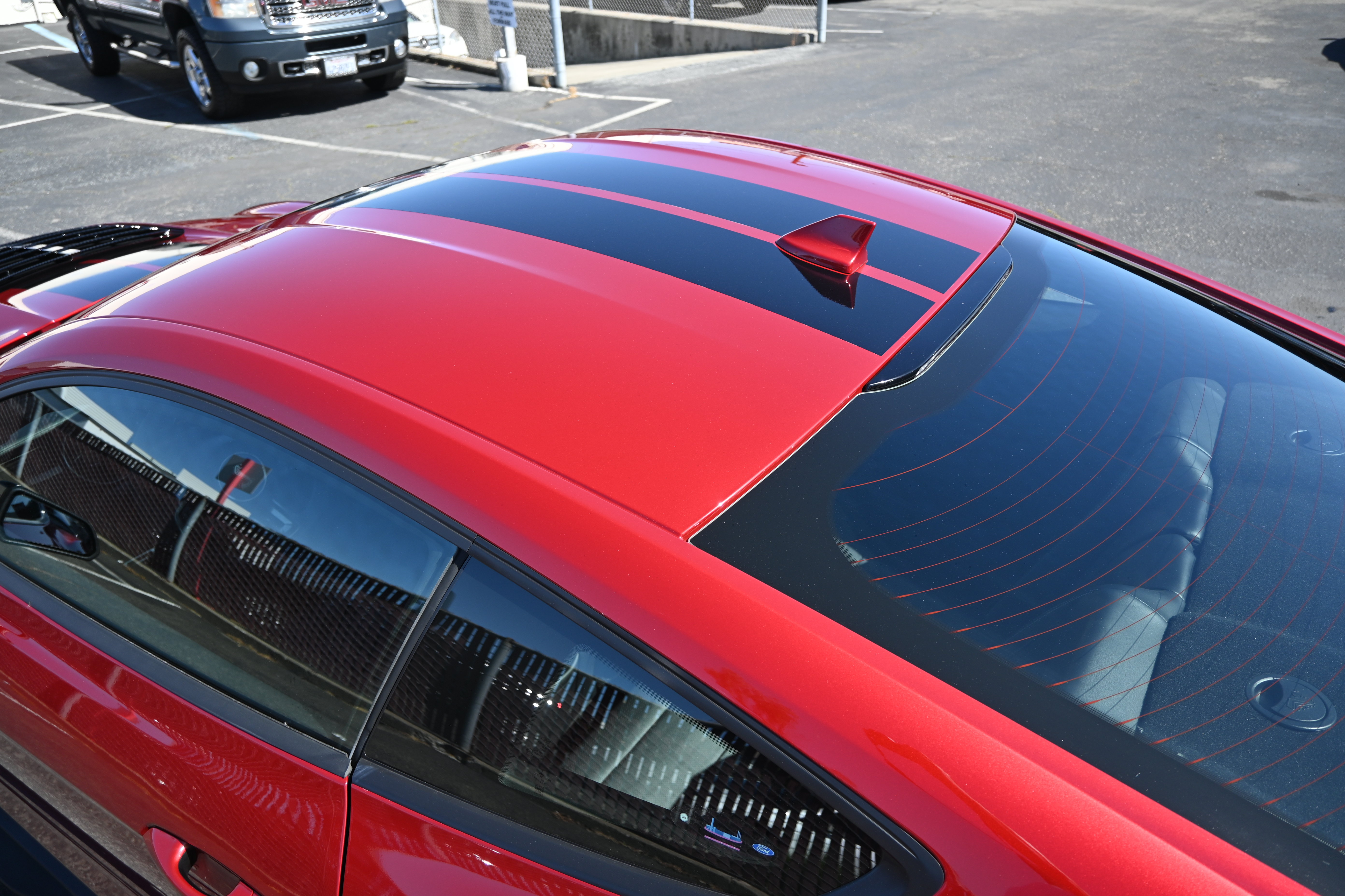 Used 2020 Ford Mustang Shelby GT500 w/ Technology Package RWD image 48