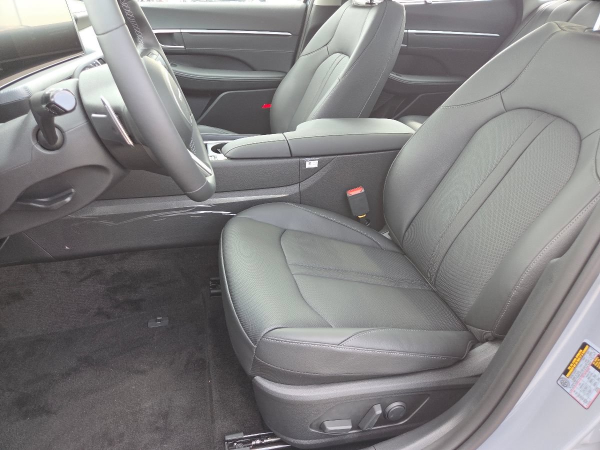 New 2026 Hyundai Sonata Limited FWD image 33