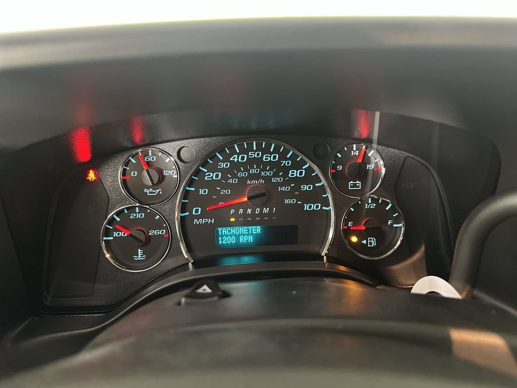 New 2026 Chevrolet Express 2500 Extended w/ Driver Convenience Package RWD image 12