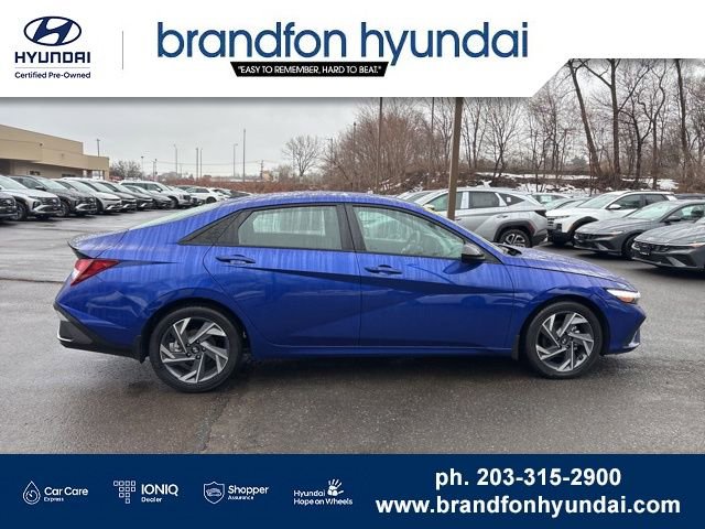Certified 2025 Hyundai Elantra Sport FWD image 7