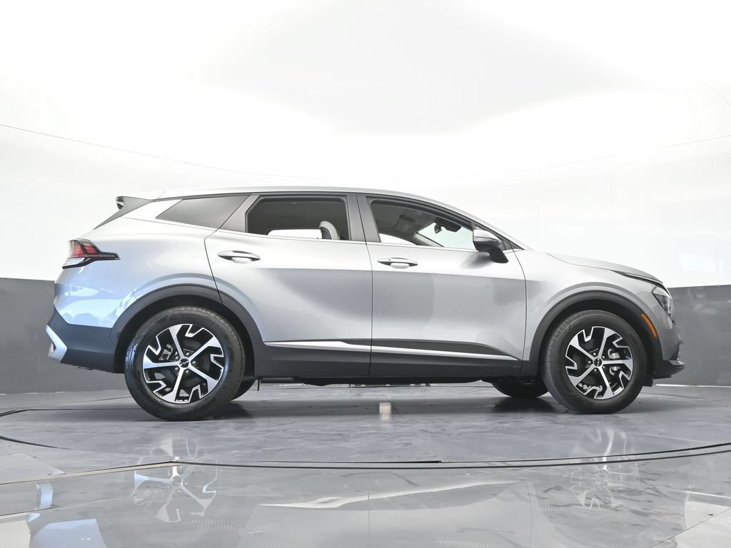 Used 2024 Kia Sportage EX FWD image 60