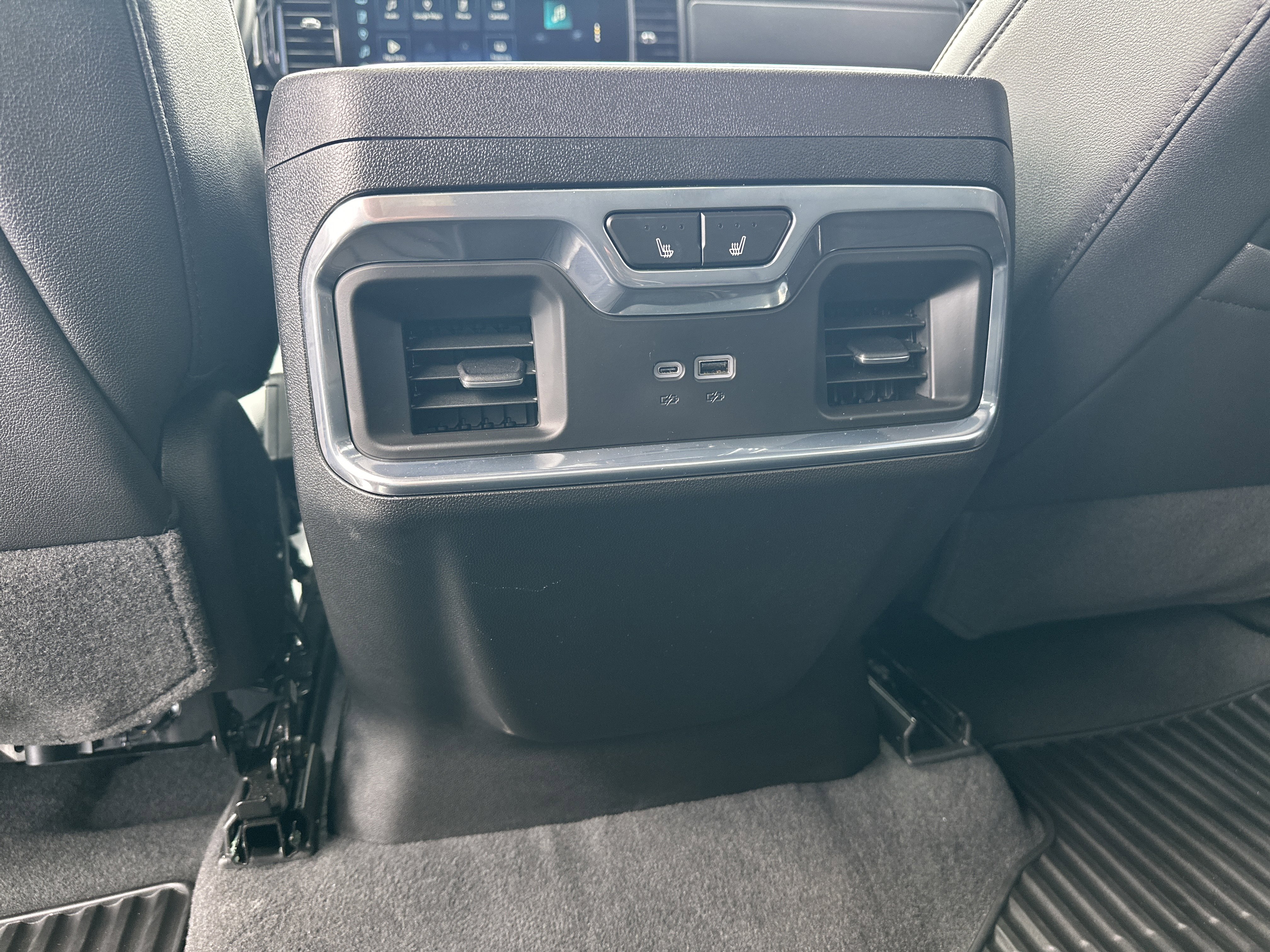 Certified 2025 Chevrolet Silverado 2500 LTZ w/ LTZ Plus Package image 23