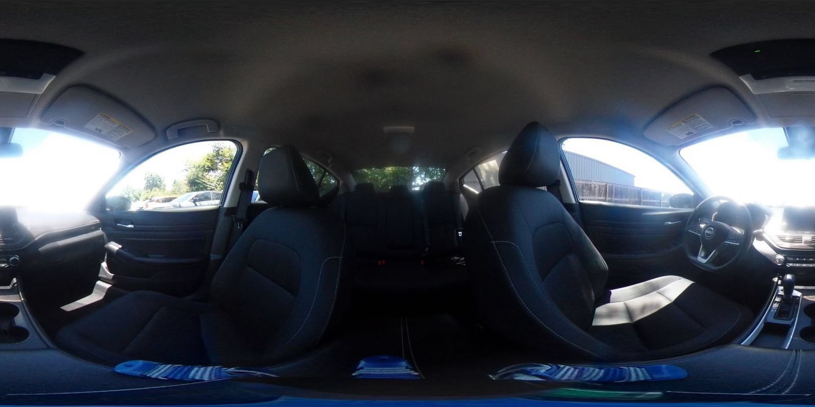 Used 2025 Nissan Altima 2.5 SV FWD image 42