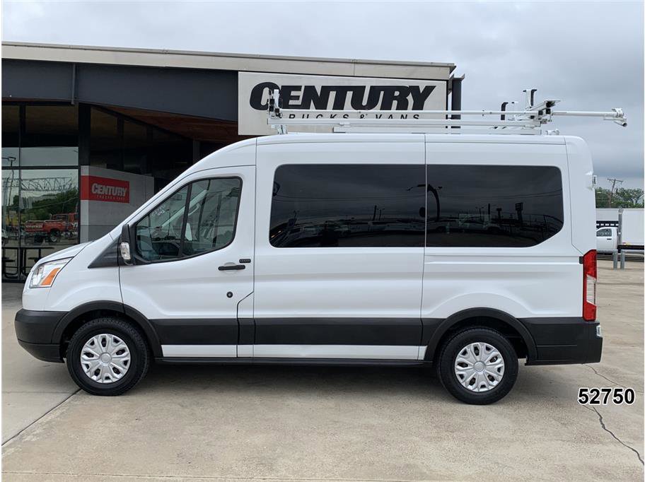 Used 2019 Ford Transit 150 XLT RWD image 4