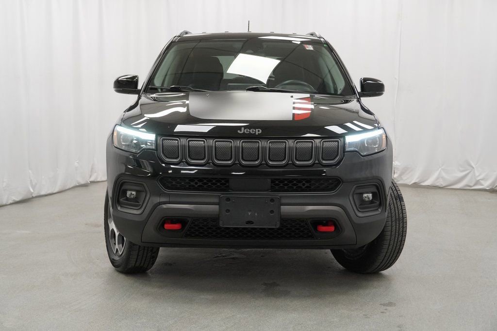 Certified 2022 Jeep Compass Trailhawk w/ Trailhawk Elite Group image 9