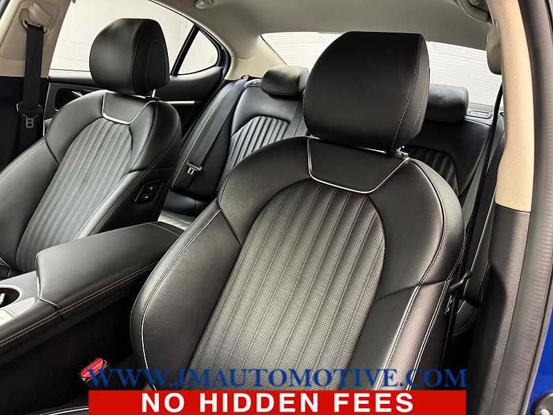 Used 2022 Genesis G70 2.0T w/ Prestige Package image 14