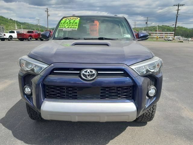 Used 2020 Toyota 4Runner TRD Off-Road Premium w/ Moonroof Package AWD/4WD image 4