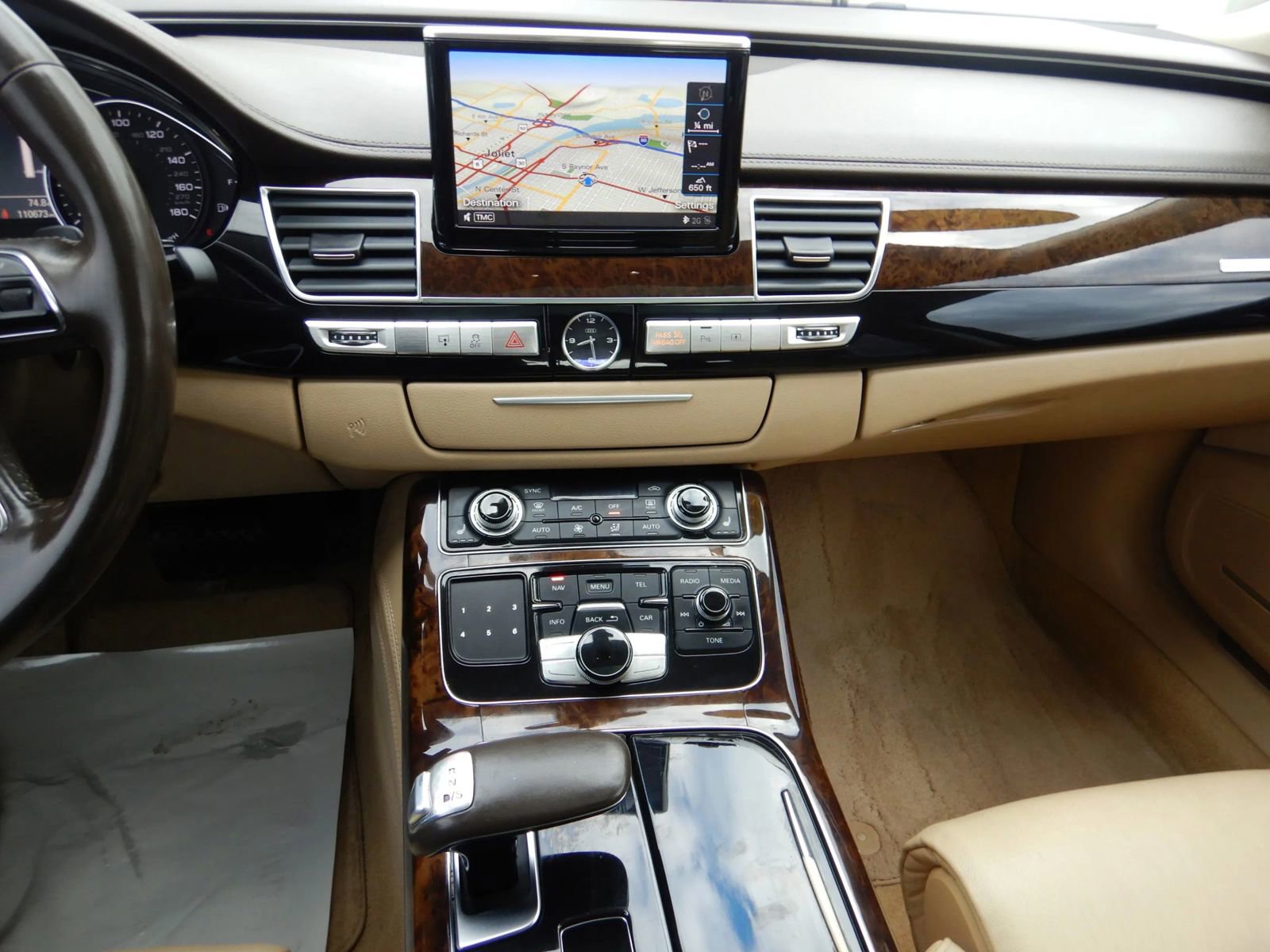 Used 2012 Audi A8 L 4.2 image 13