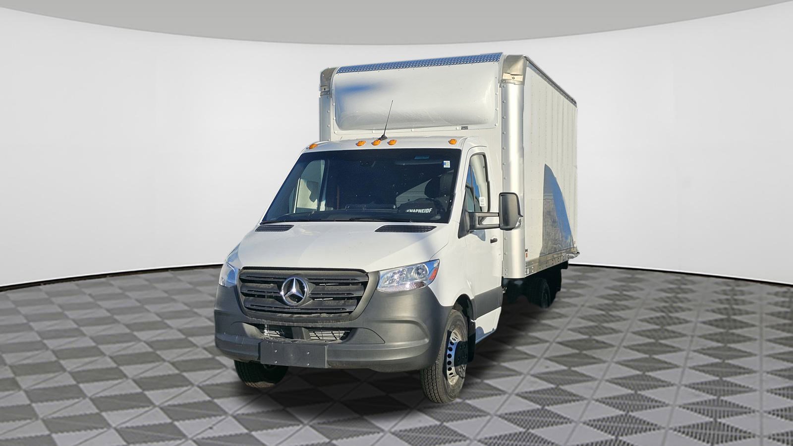 New 2024 Mercedes-Benz Sprinter 4500
