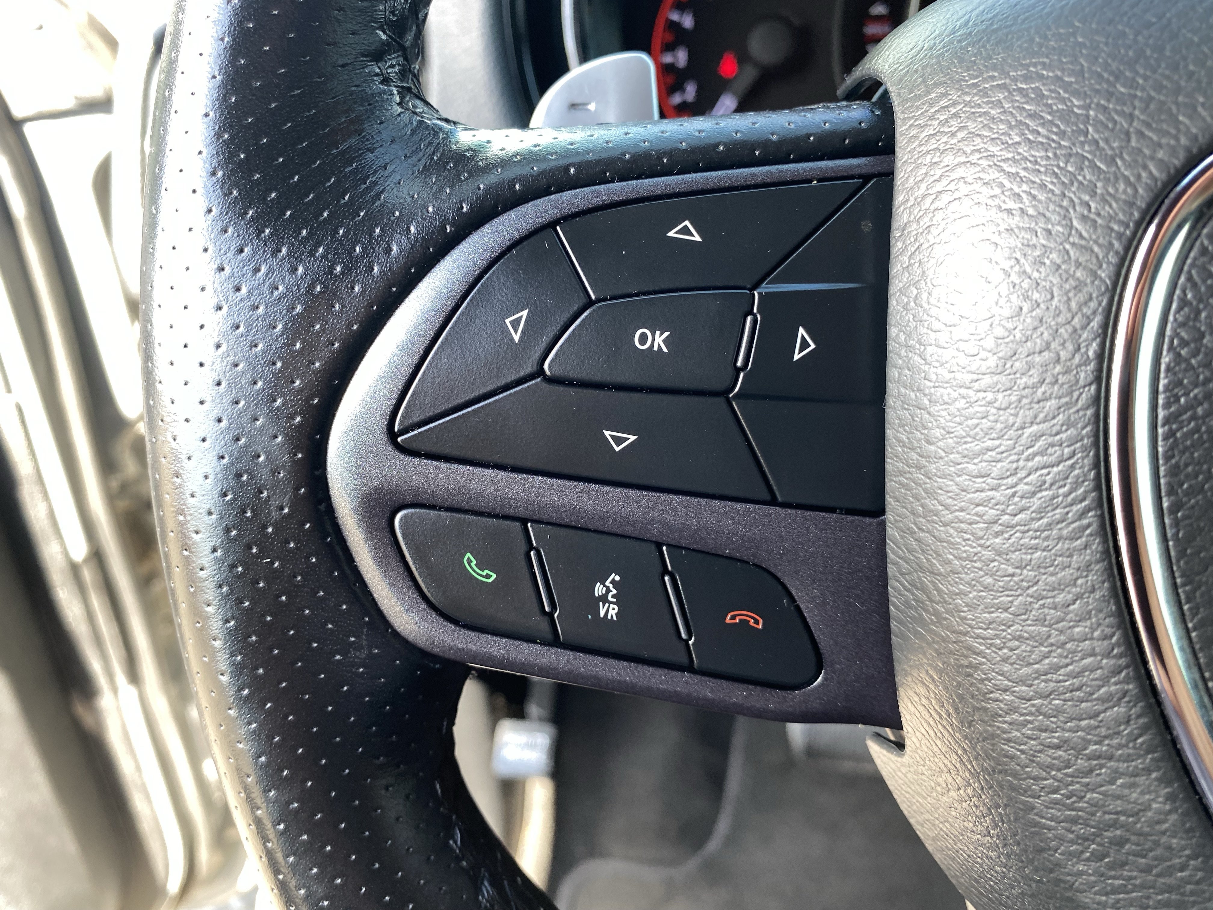 Used 2022 Dodge Durango GT RWD image 31