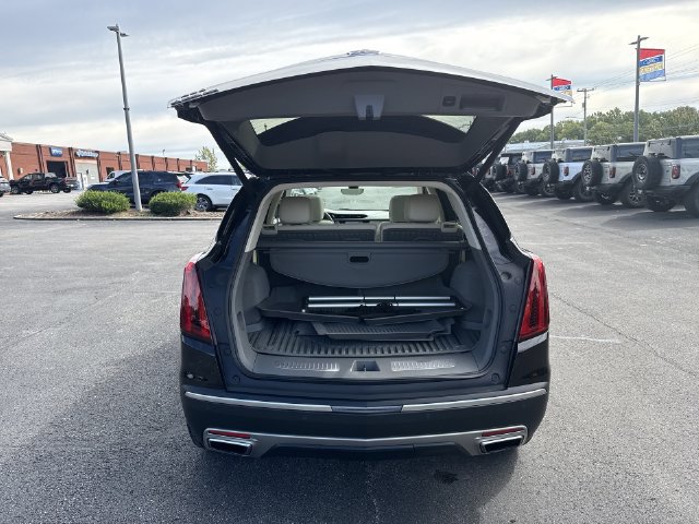 Used 2023 Cadillac XT5 Premium Luxury w/ Technology Package AWD/4WD image 29