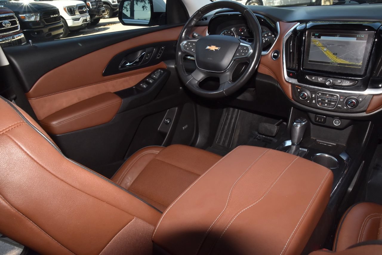 Used 2019 Chevrolet Traverse High Country AWD/4WD image 16