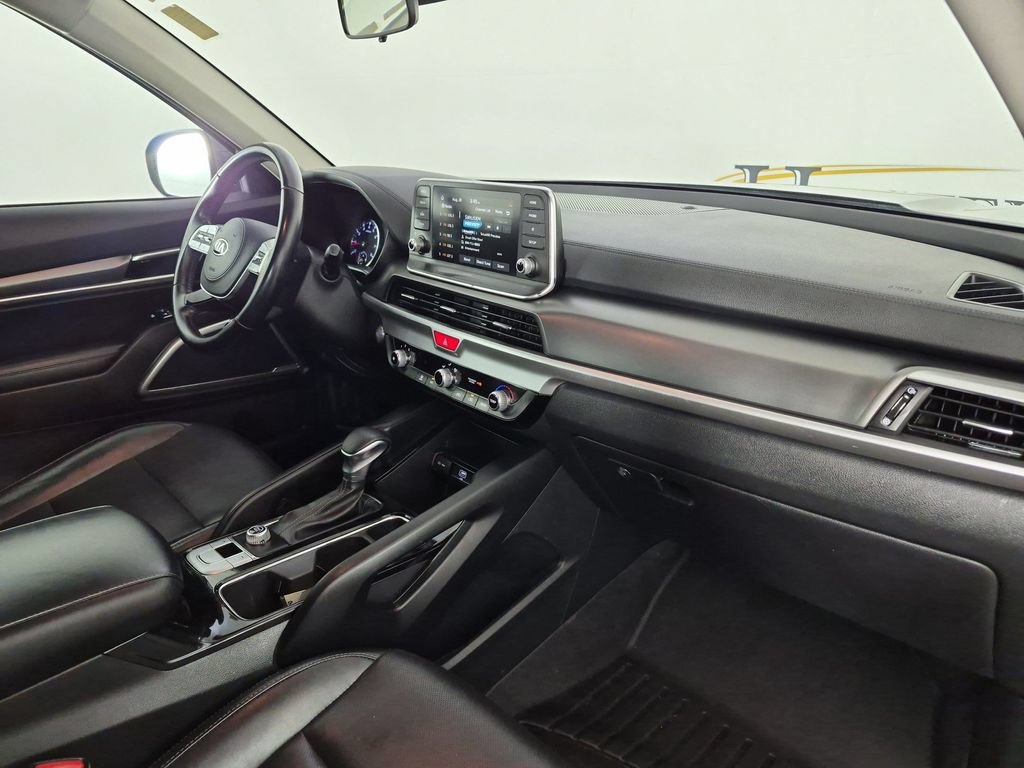 Used 2021 Kia Telluride LX FWD image 37