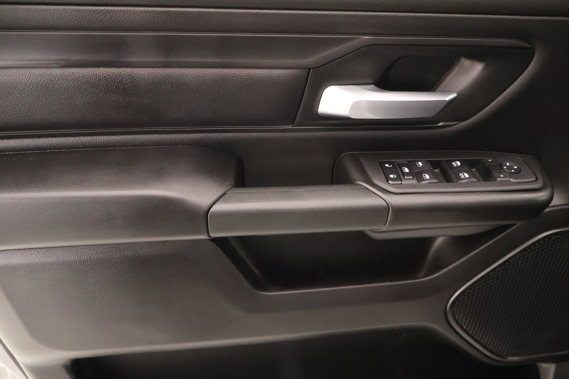 Used 2025 RAM 1500 Tradesman w/ Night Edition AWD/4WD image 14