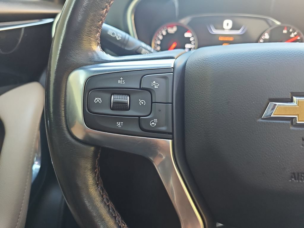 Used 2021 Chevrolet Blazer Premier w/ Driver Confidence II Package FWD image 14