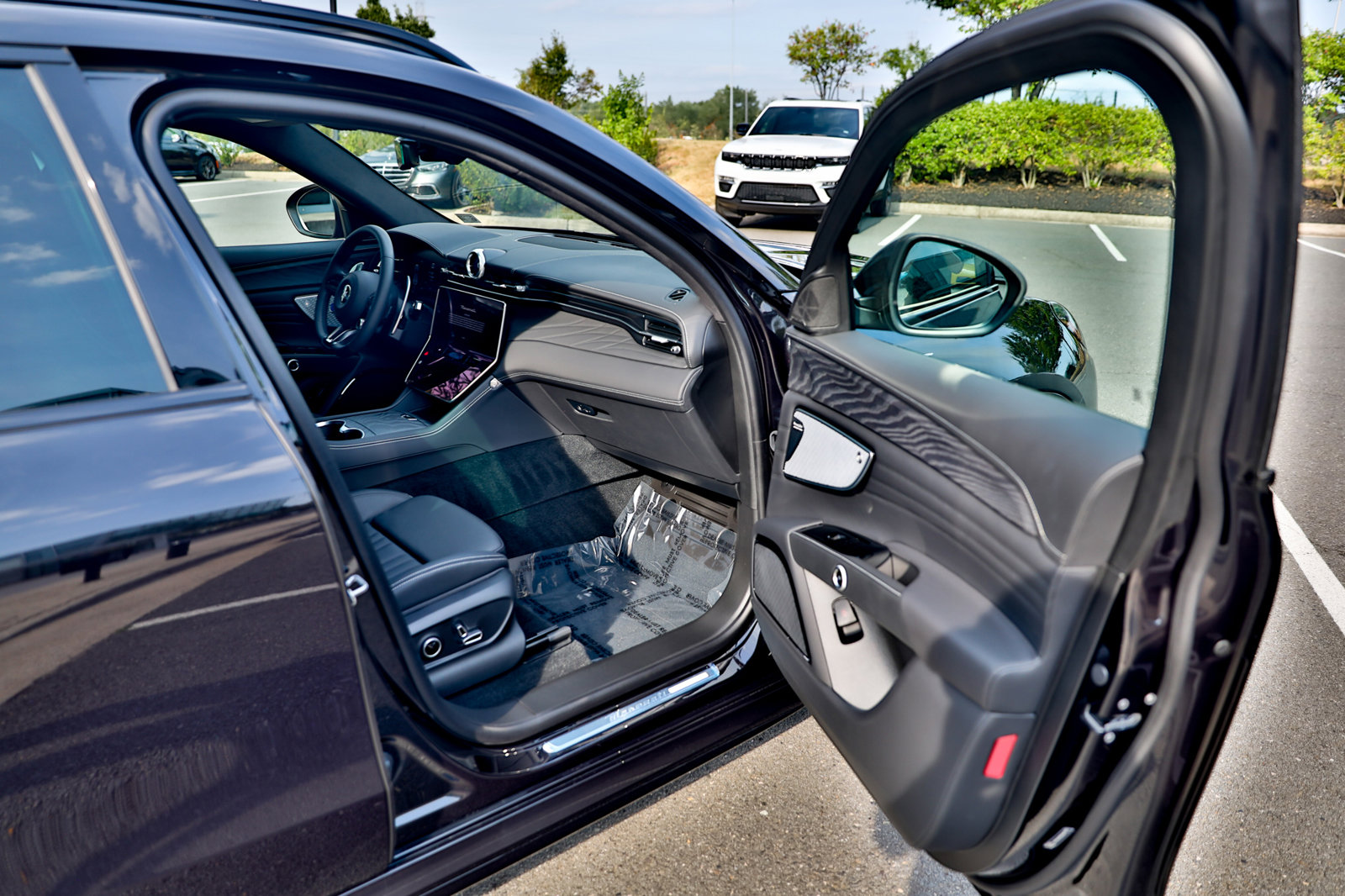 New 2024 Maserati Grecale GT image 41