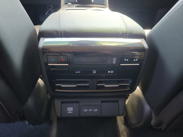Used 2026 Acura MDX w/ Technology Package FWD image 13