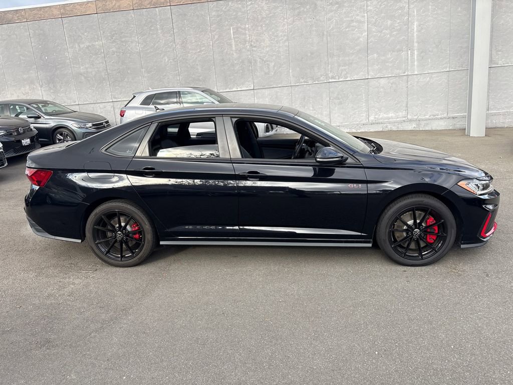 Certified 2025 Volkswagen Jetta GLI Autobahn image 8