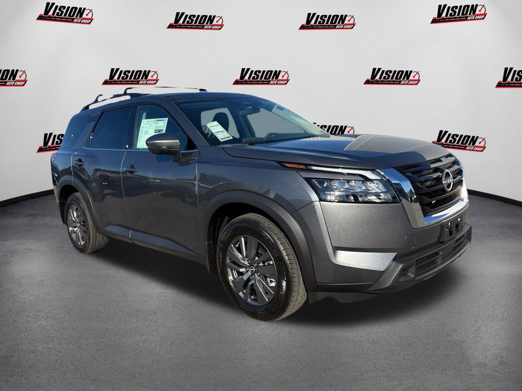 New 2025 Nissan Pathfinder SV video 3