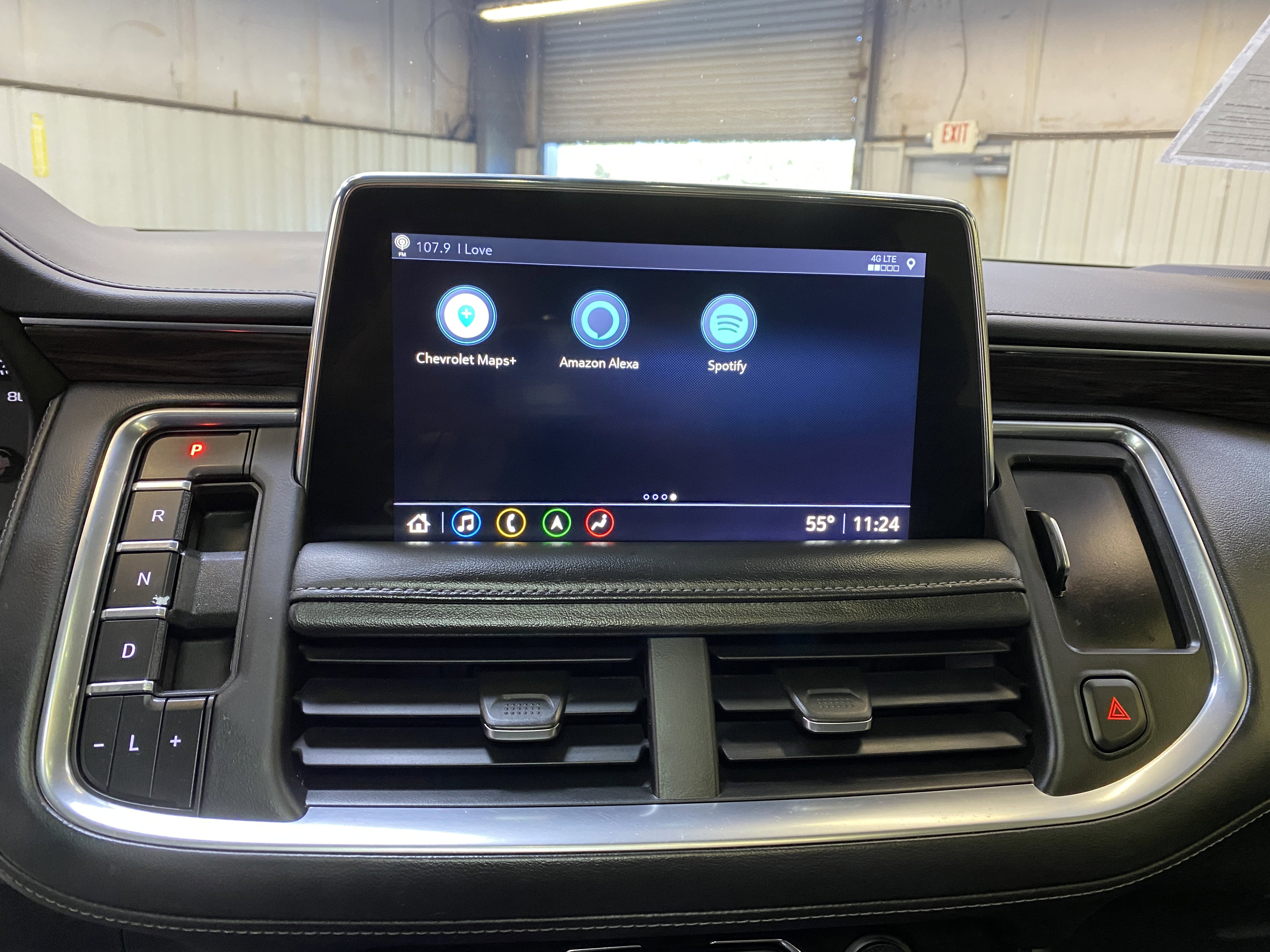 Used 2021 Chevrolet Tahoe Z71 w/ Luxury Package image 42