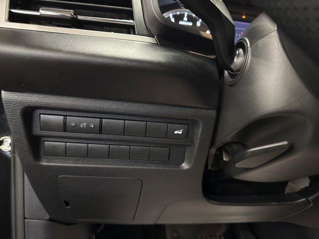 Used 2024 Mitsubishi Outlander SE image 20