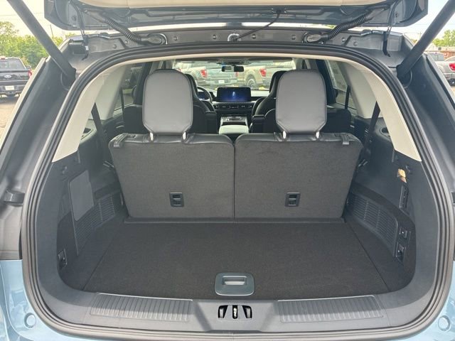 New 2026 Lincoln Aviator Reserve AWD/4WD image 26