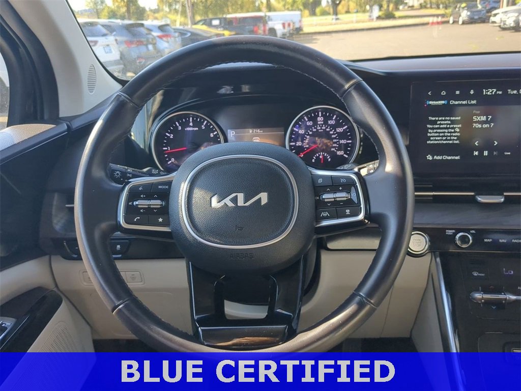 Used 2024 Kia Carnival EX image 14