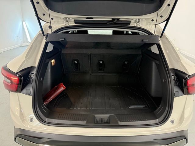 New 2026 Chevrolet Trax ACTIV w/ Driver Confidence Package image 8