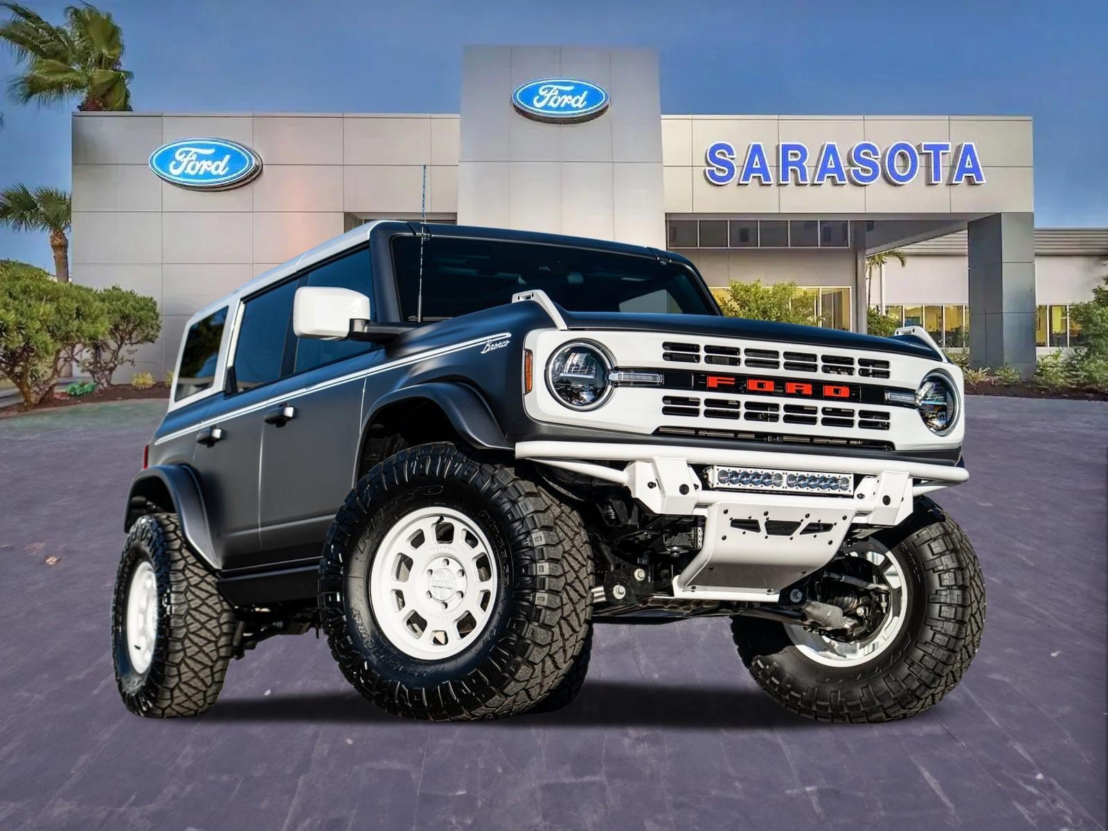 Used 2025 Ford Bronco Heritage Edition