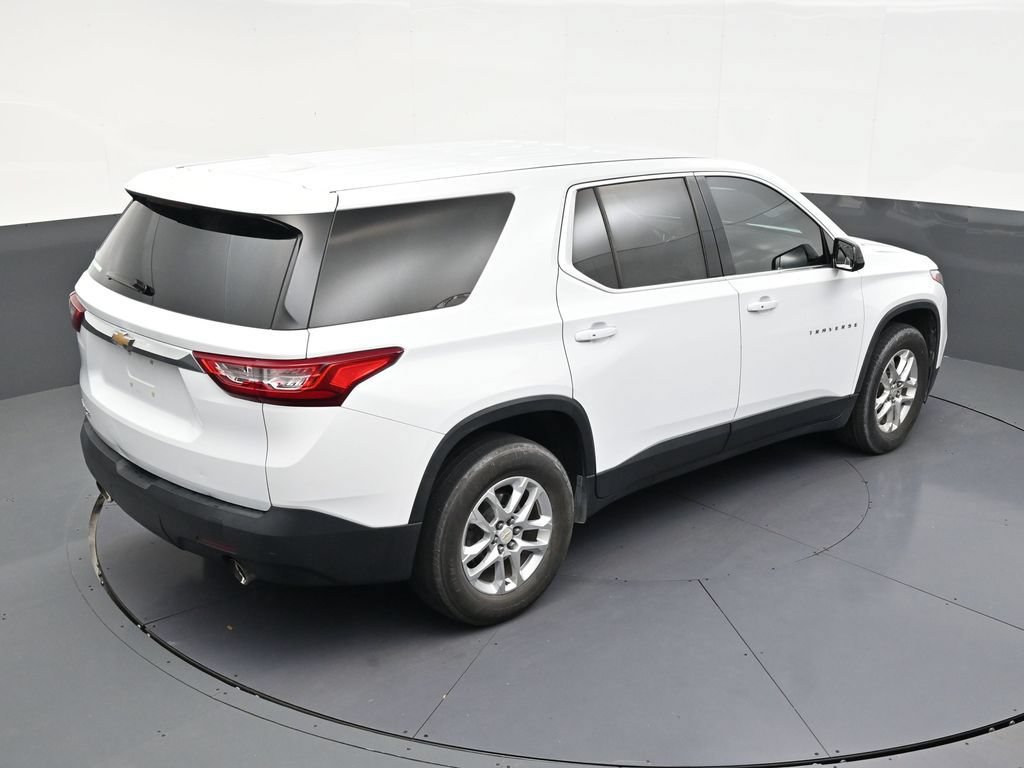 Used 2019 Chevrolet Traverse LS FWD image 16