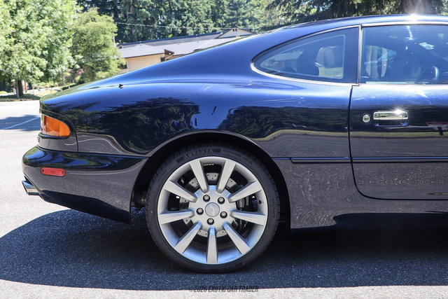 Used 2003 Aston Martin DB7 Vantage RWD image 10