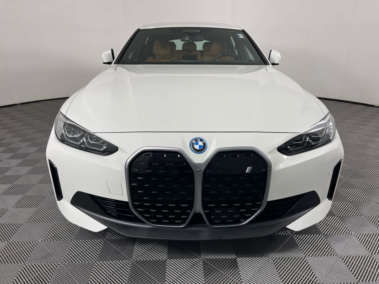 Certified 2023 BMW i4 eDrive35 image 8