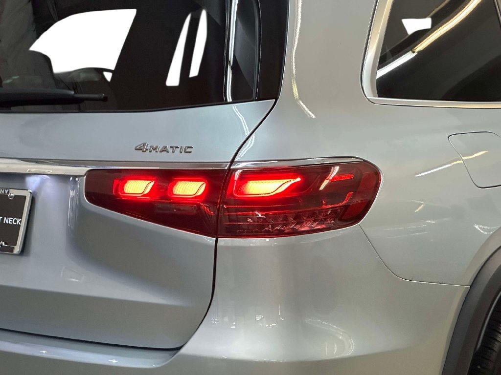Used 2025 Mercedes-Benz GLS 450 4MATIC image 31
