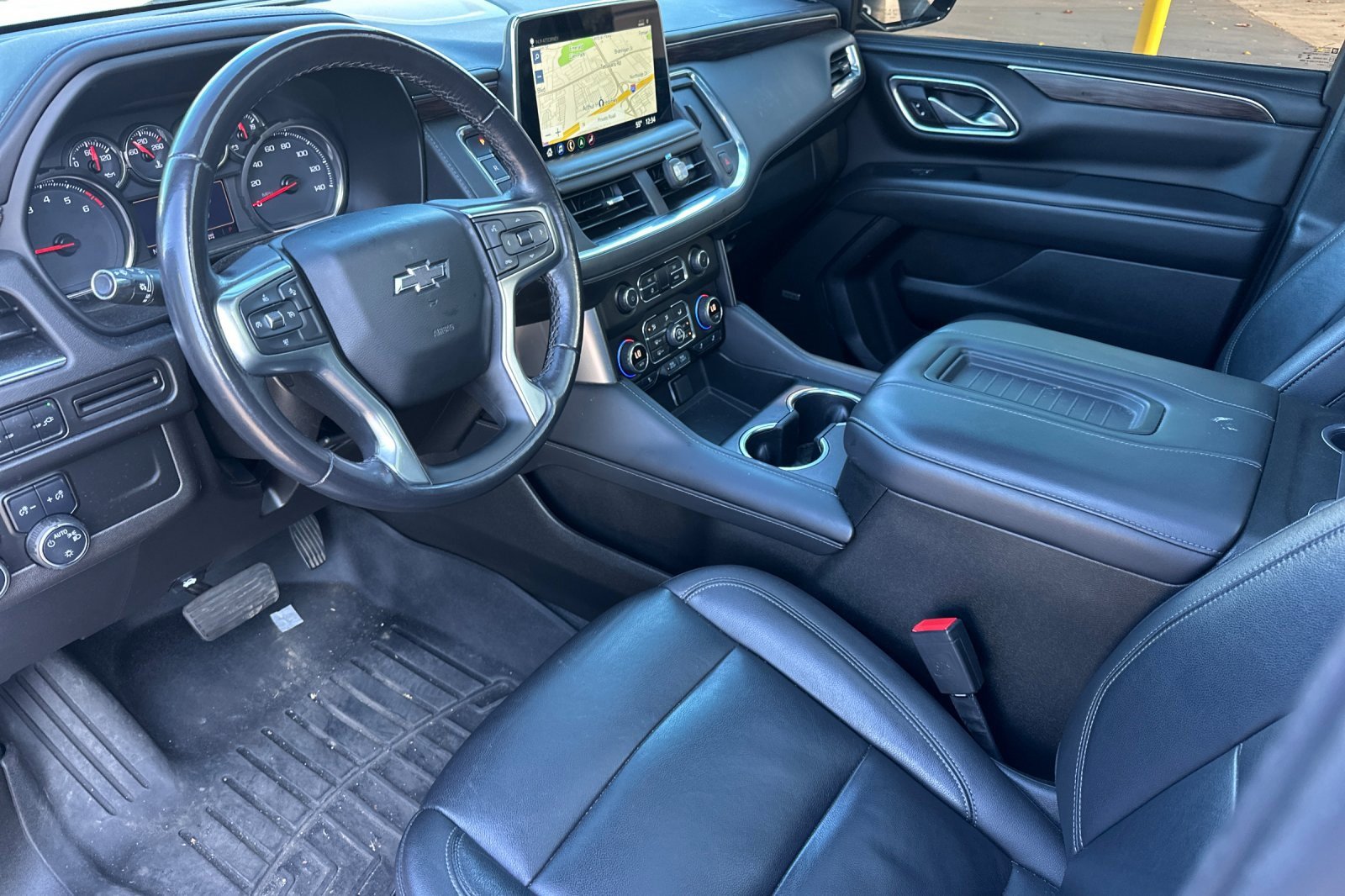 Used 2021 Chevrolet Tahoe Z71 w/ Rear Media and Nav Package image 10