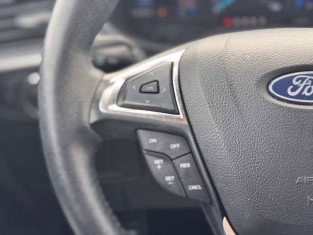 Used 2022 Ford Edge SEL w/ Convenience Package AWD/4WD image 10