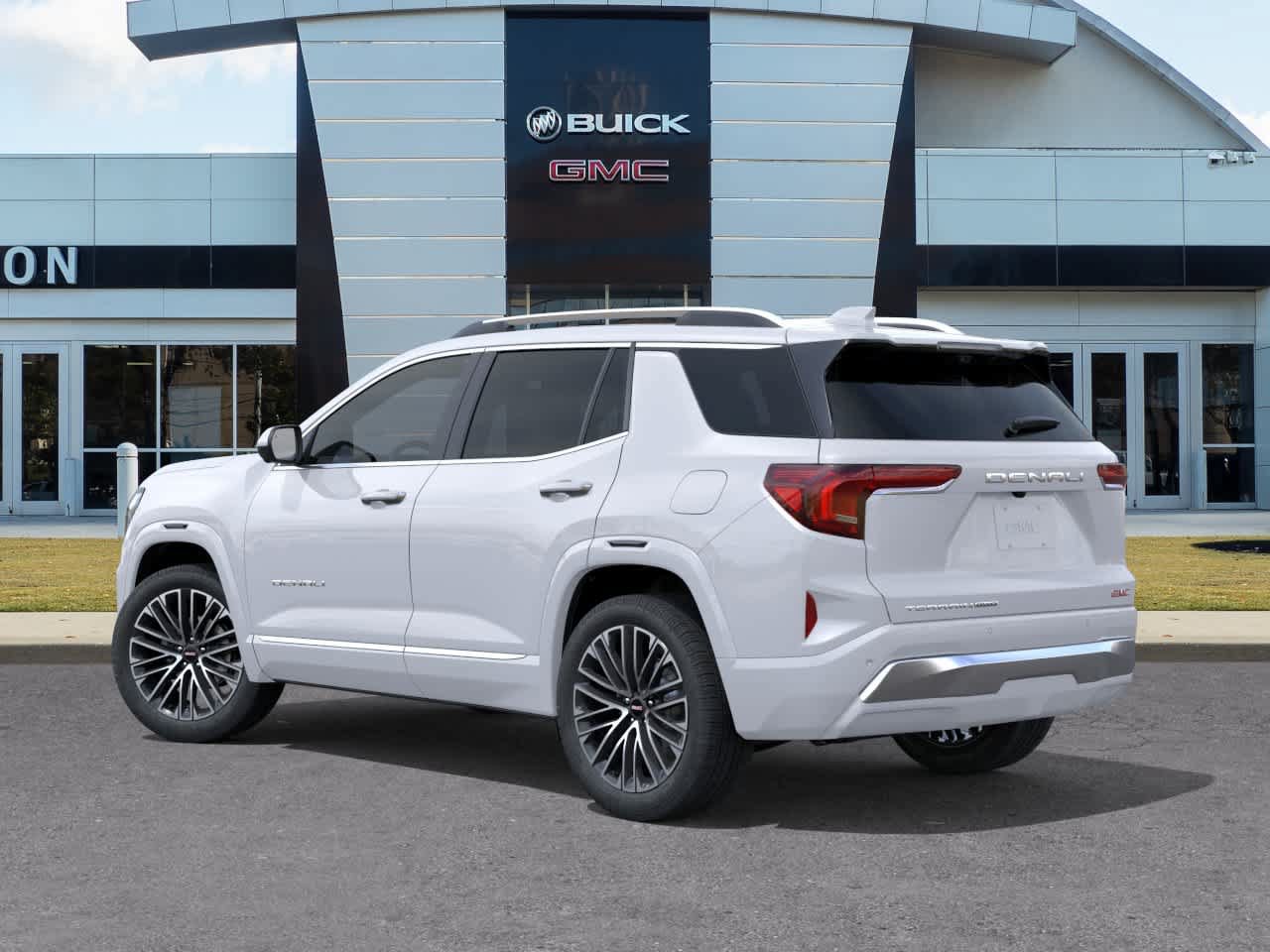 New 2027 GMC Terrain Denali w/ LPO, Floor Liner Package AWD/4WD image 3