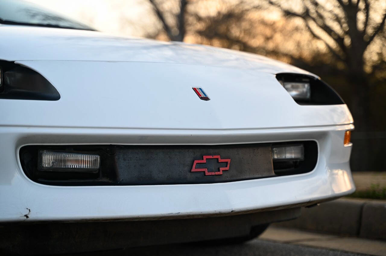 Used 1997 Chevrolet Camaro Z28 image 26