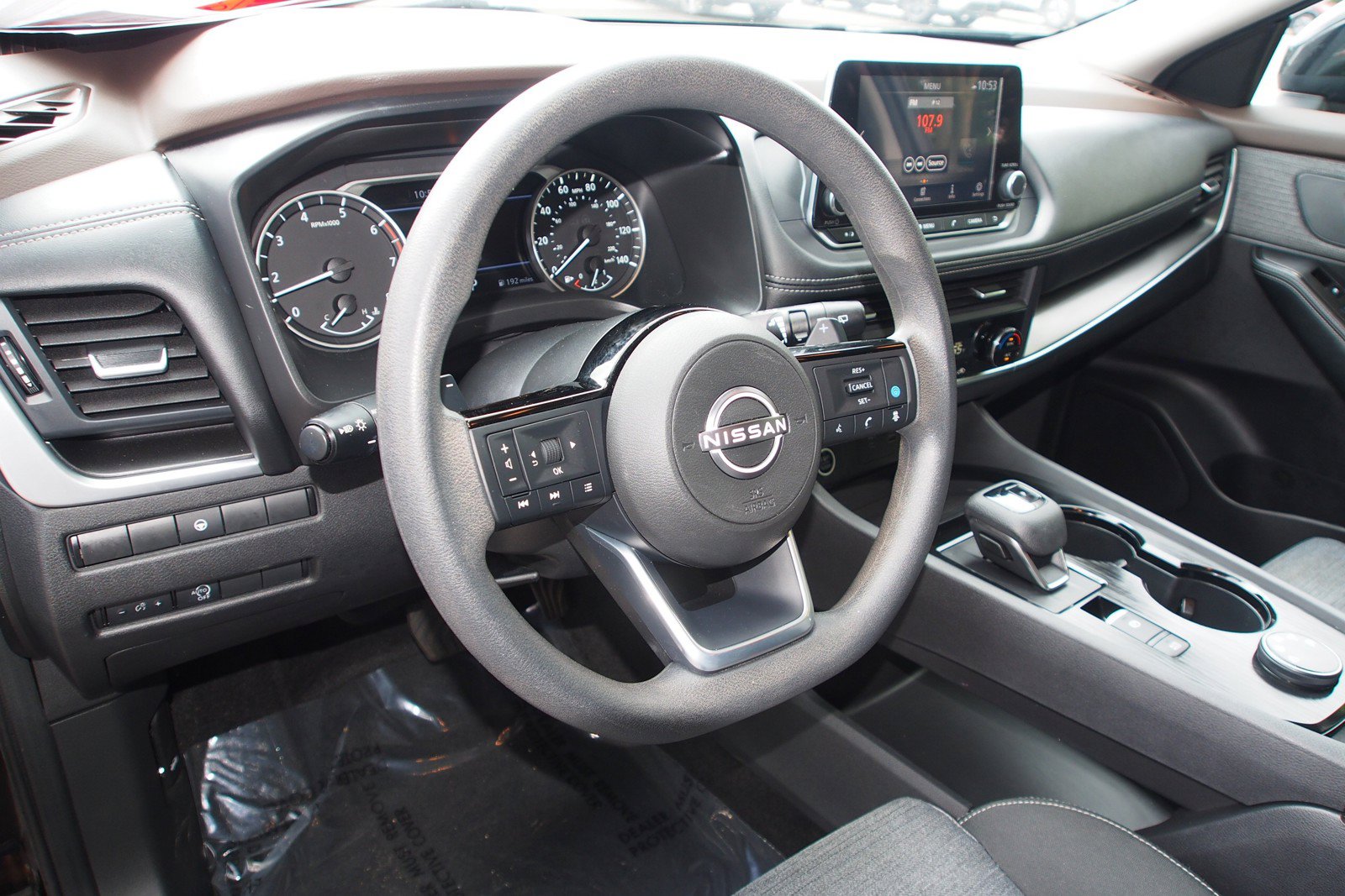 Used 2023 Nissan Rogue SV AWD/4WD image 16