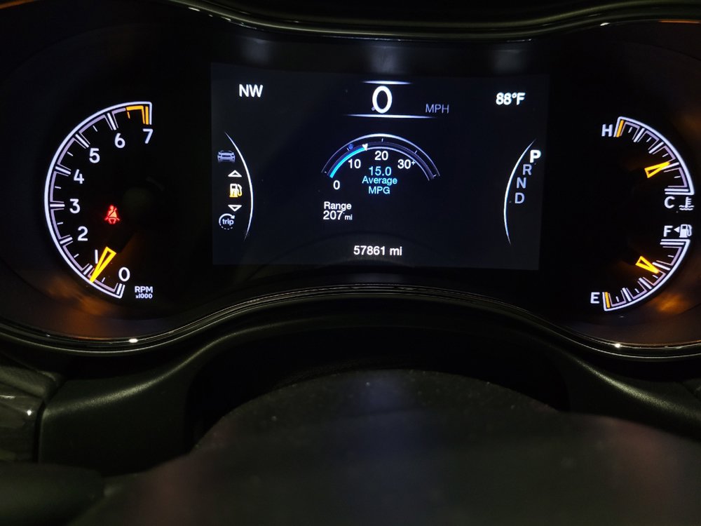 Used 2021 Jeep Grand Cherokee Overland AWD/4WD image 23