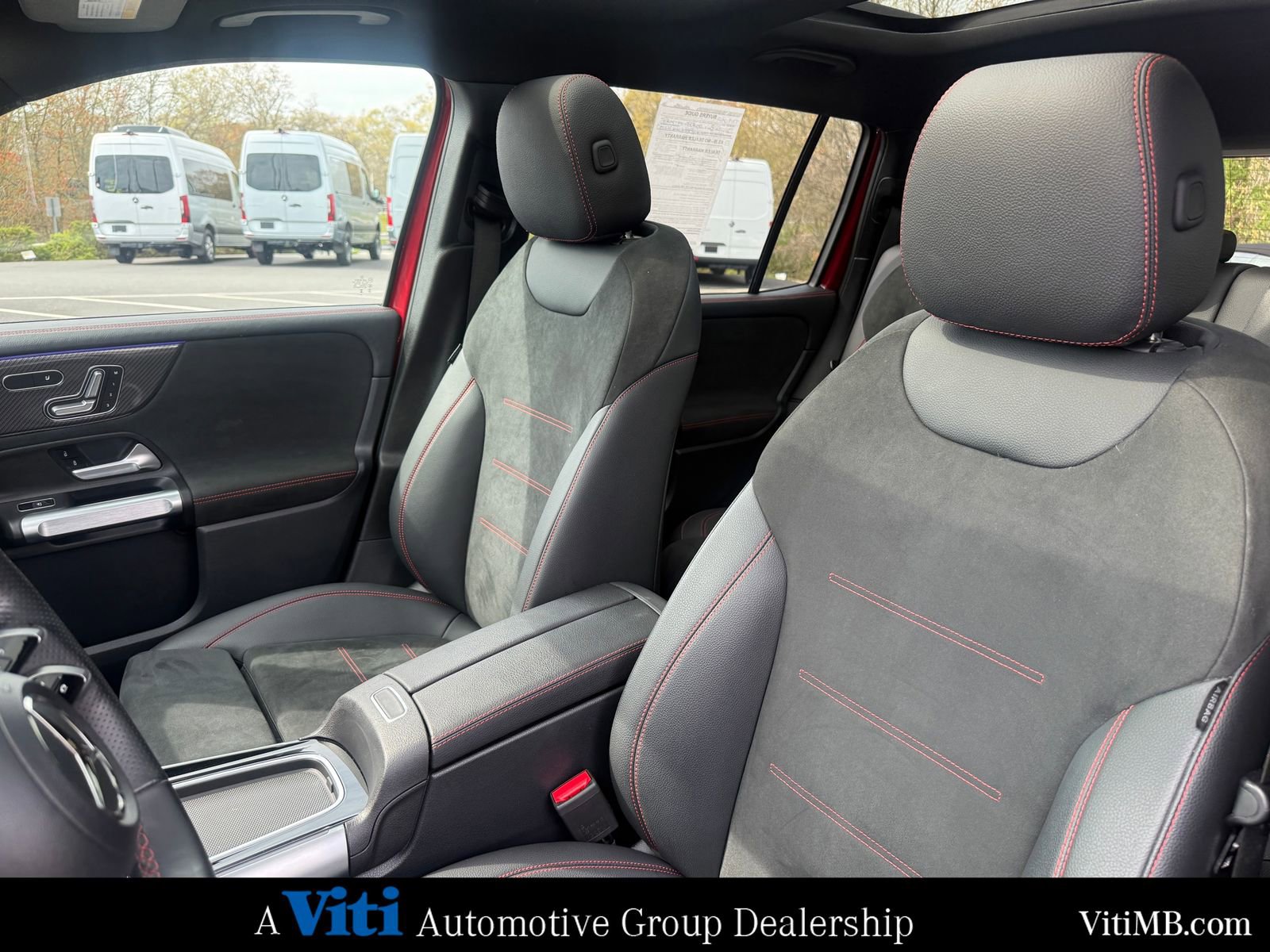 Certified 2024 Mercedes-Benz GLB 250 4MATIC image 18