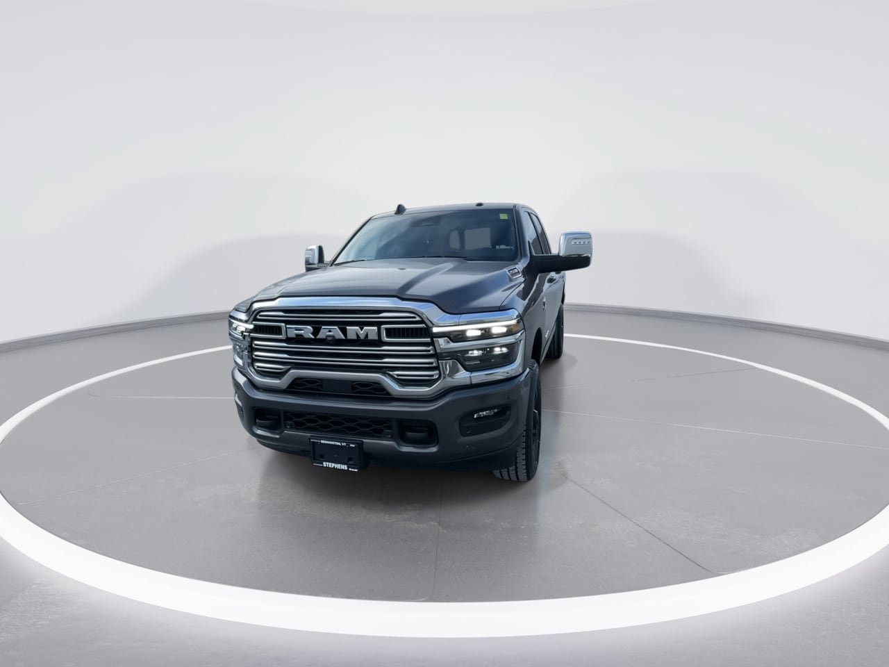 Used 2026 RAM 2500 Laramie AWD/4WD image 6