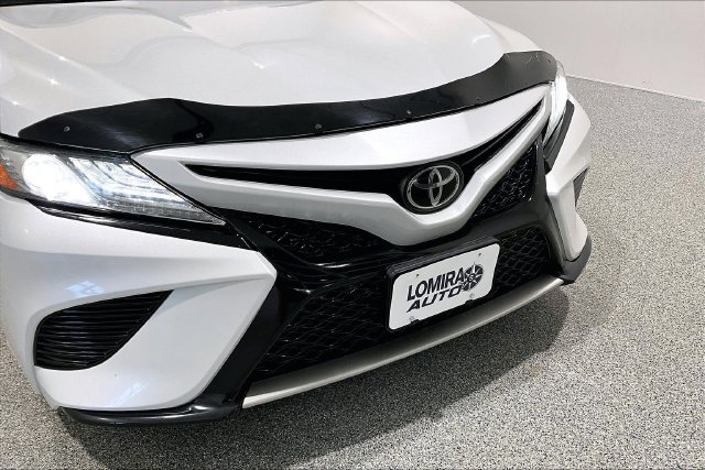 Used 2019 Toyota Camry XSE FWD image 38