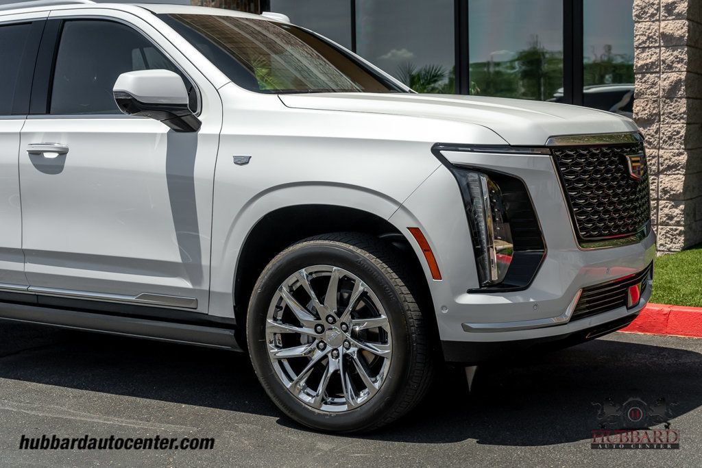 Used 2025 Cadillac Escalade Premium Luxury w/ Touring Package AWD/4WD image 12