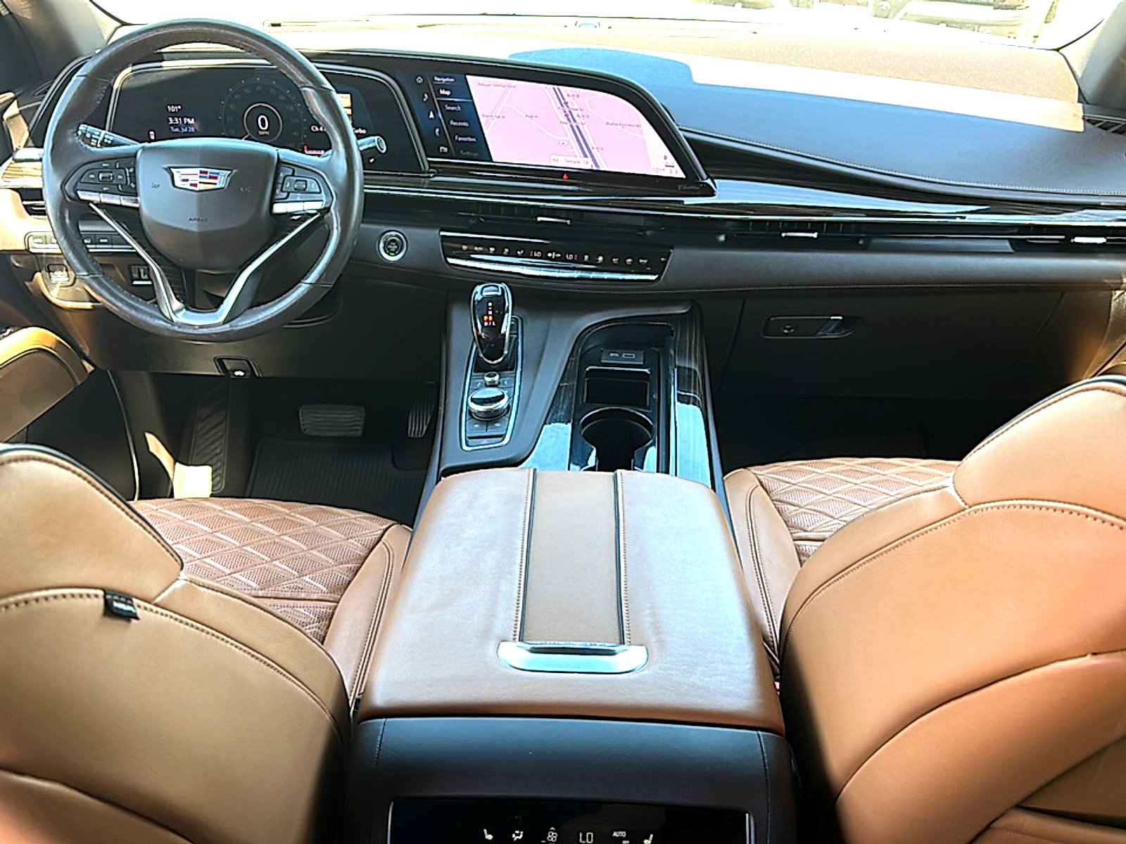 Used 2021 Cadillac Escalade Premium Luxury AWD/4WD image 23