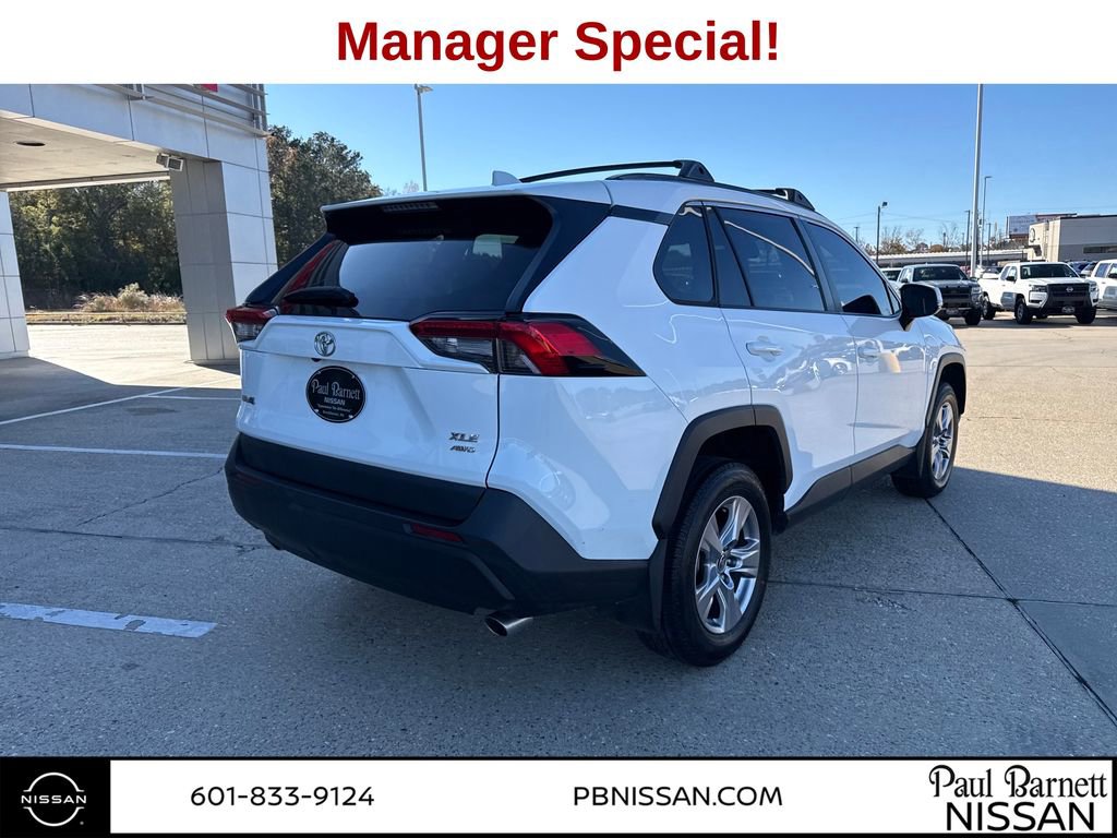 Used 2023 Toyota RAV4 XLE image 4