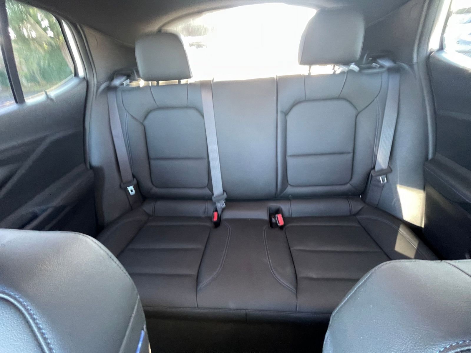 Used 2025 Buick Envista Sport Touring image 37