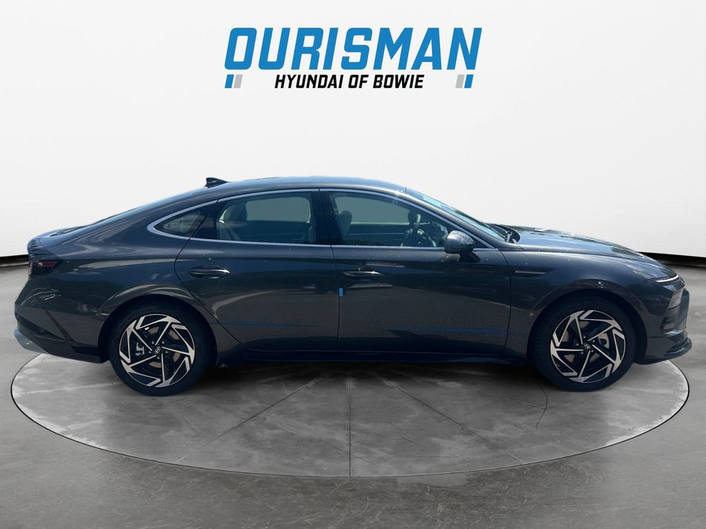 New 2026 Hyundai Sonata SEL FWD image 7