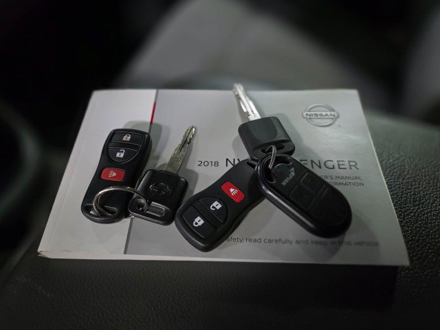 Used 2018 Nissan NV 3500 SV image 34