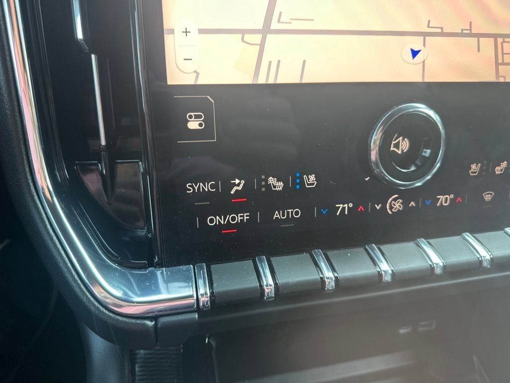 Used 2025 GMC Yukon XL Elevation w/ Technology Package AWD/4WD image 20