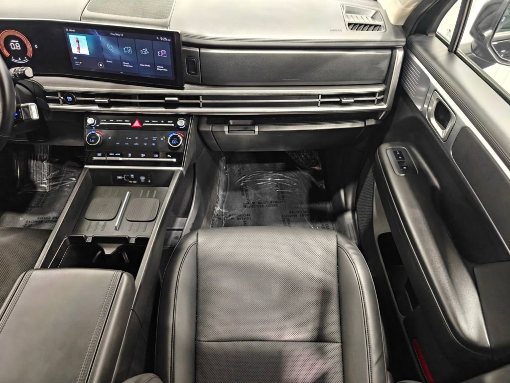 Used 2025 Hyundai Santa Fe SEL FWD image 24